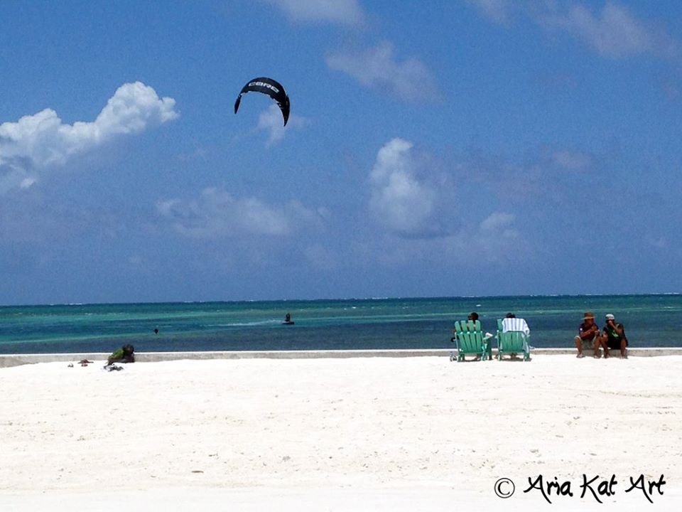 Caye Caulker Kite Surfing