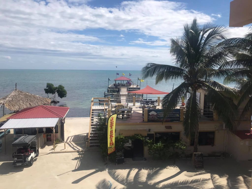 Best Bars To Watch The Super Bowl in Caye Caulker